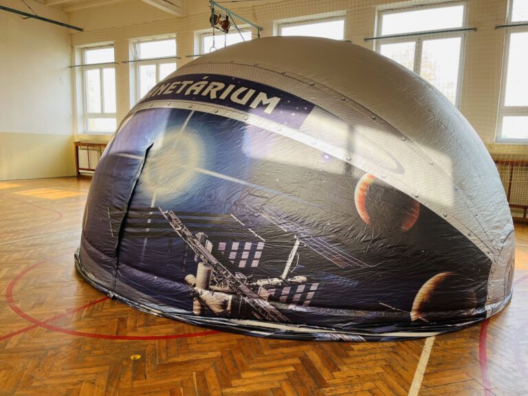 Mobilni planetarium 2023